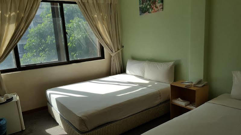 Hotel Sempurna Куала Лумпур Екстериор снимка